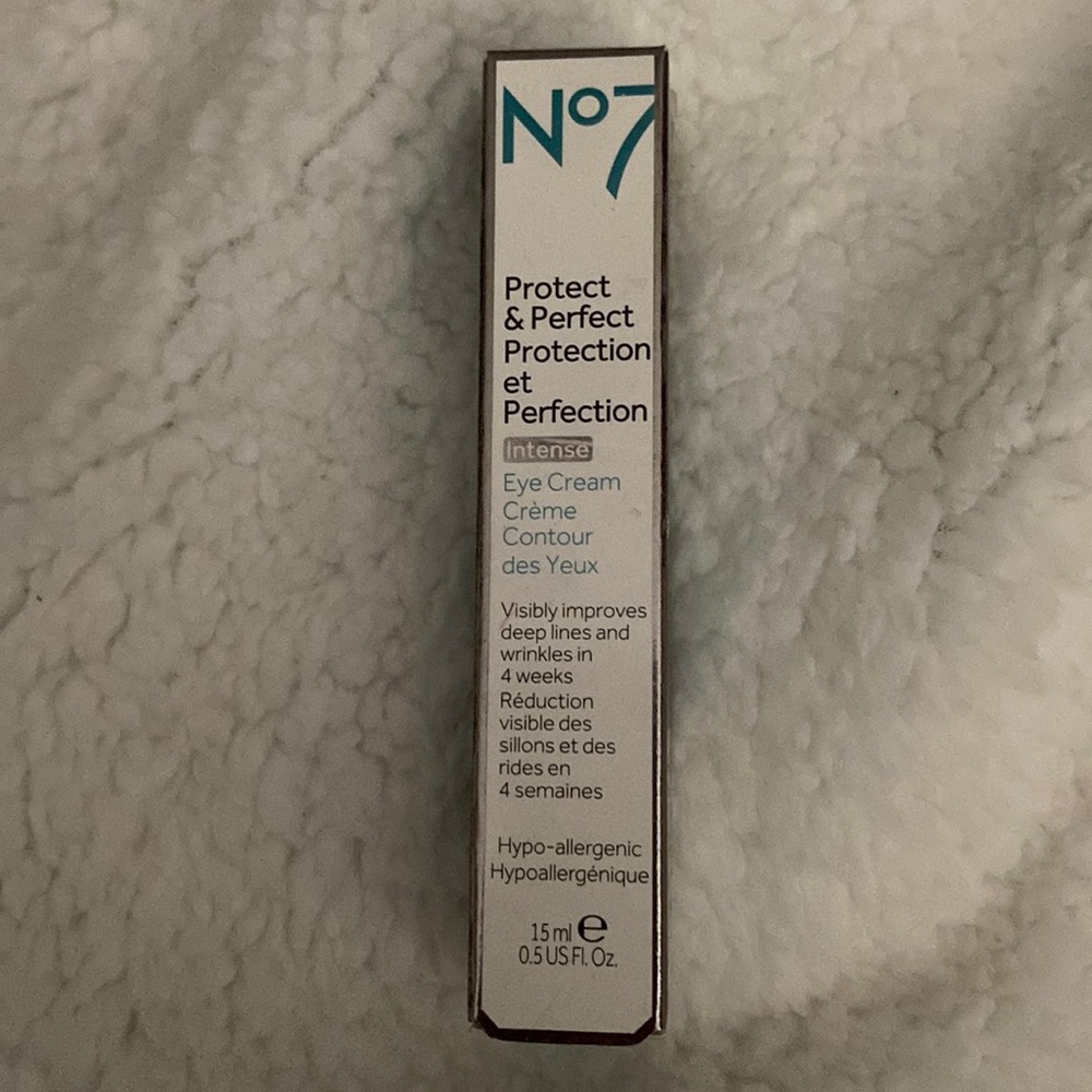 No 7 Protect & Perfect Intense Eye Cream
